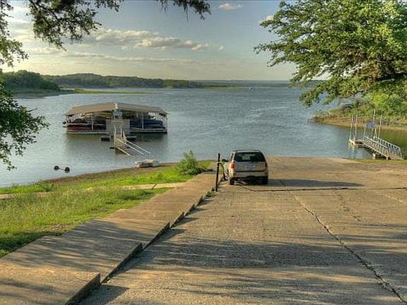 private Lake Travis Boat access and dock