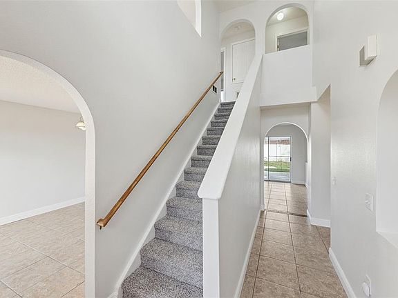 5th image of 11245 Dacre Ln