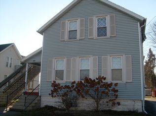815 W 10th Ave, Oshkosh, WI 54902