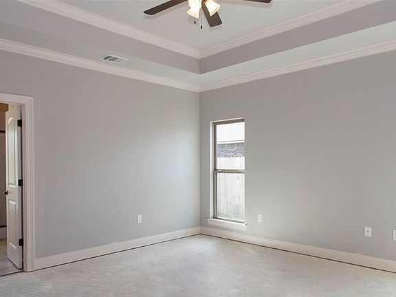 5th image of 10594 Dodger Dr