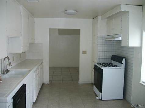 5th image of 506 Chatterton Ave