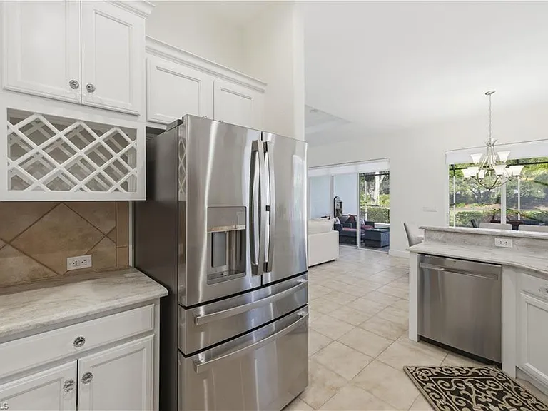 9235 Troon Lakes Dr — Photo 11