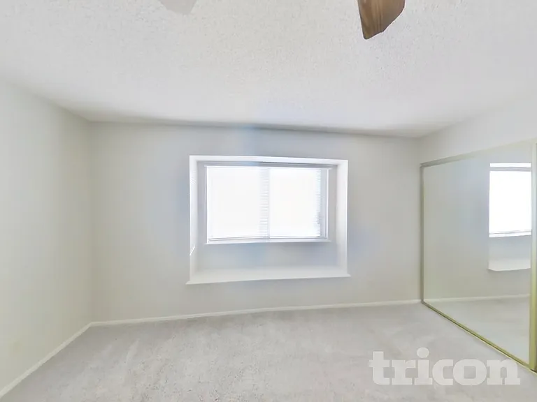 709 Honeybee Ct — Photo 8