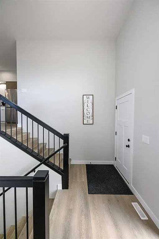 3 bed, 2.0 bath, 1203 sqft, $2,800 — Photo 3