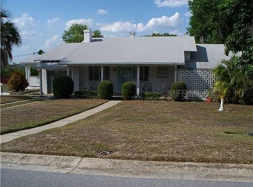 1st image of 939 Carlton Ave