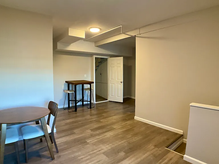 808 Templeton Ave — Photo 31