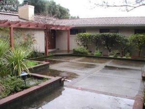 1st image of 1477 Deerwood Dr