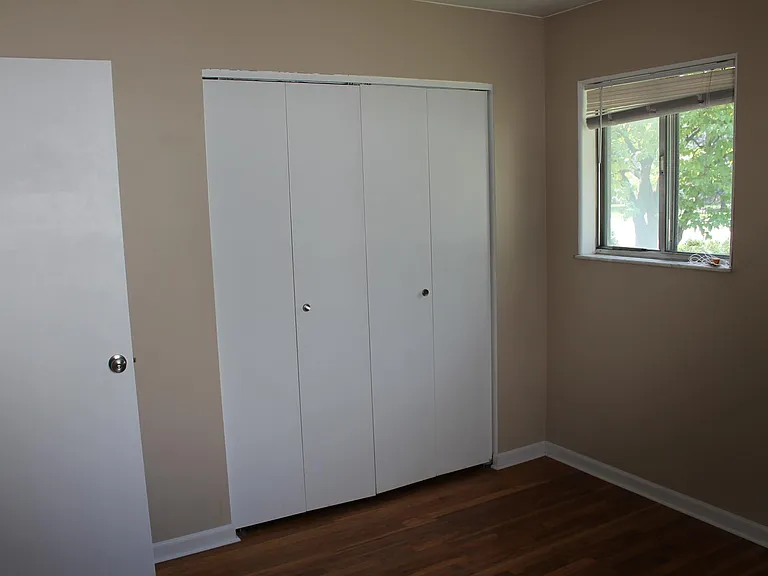 1702 E Northgate St — Photo 9