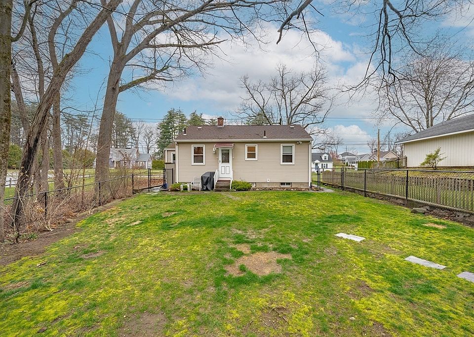 217 Cady St, Ludlow, MA 01056 Zillow