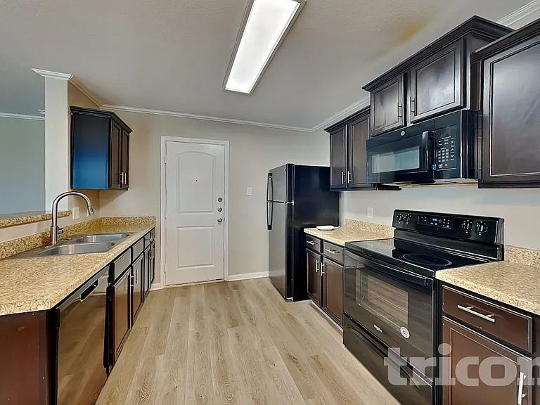7538 Bowdre — Photo 4