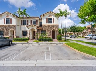 3305 W 93rd Pl, Hialeah, FL 33018