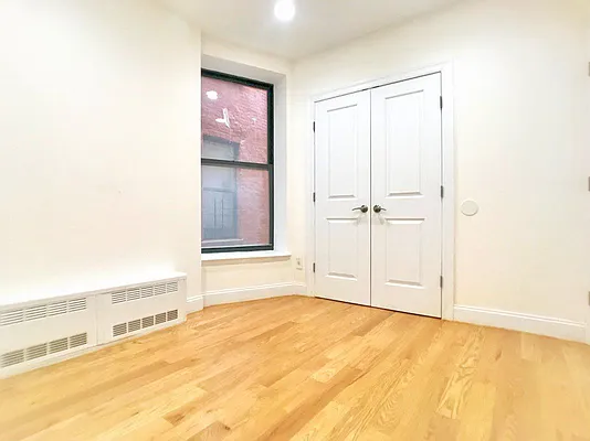 Rented by Bohemia Realty Group | media 39