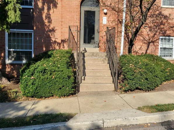 4000 Gypsy Ln Unit 401, Philadelphia, PA 19129