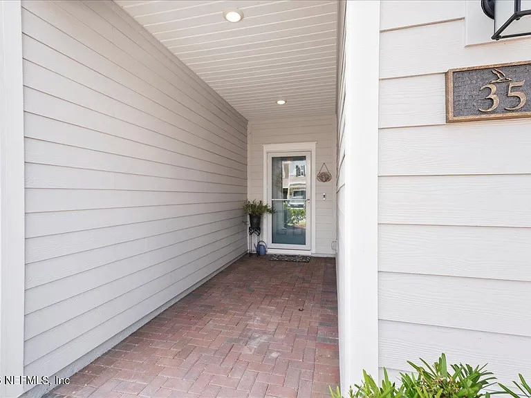35 Carmella Ct — Photo 3