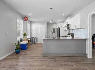 12 Magnolia St FLOOR 1, Pawtucket, RI 02860