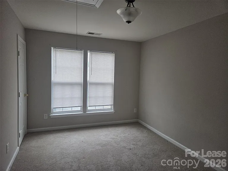 113 Kase Ct — Photo 20