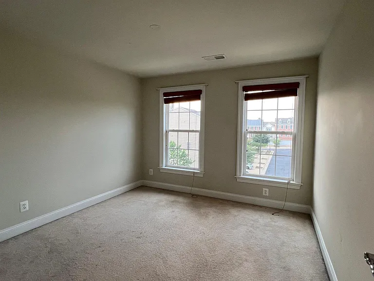 42771 Wilmar Sq — Photo 22
