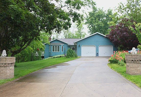 2nd image of 1158 Bellaire Dr