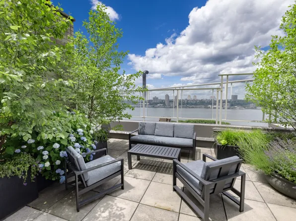 424 West End Avenue image 7 of 15