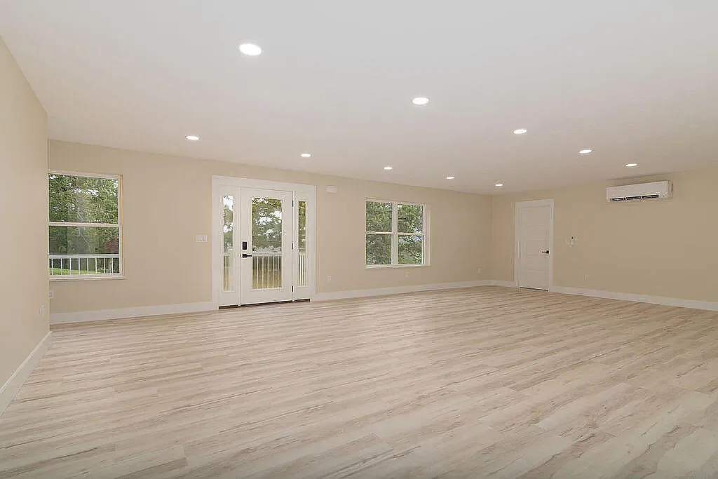 4 bed, 3200 sqft, $2,800 — Photo 4