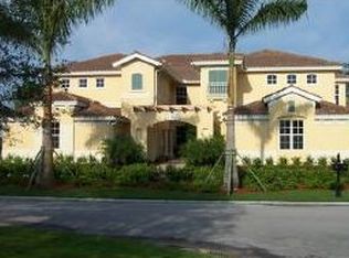 1277 Rialto Way UNIT 101, Naples, FL 34114