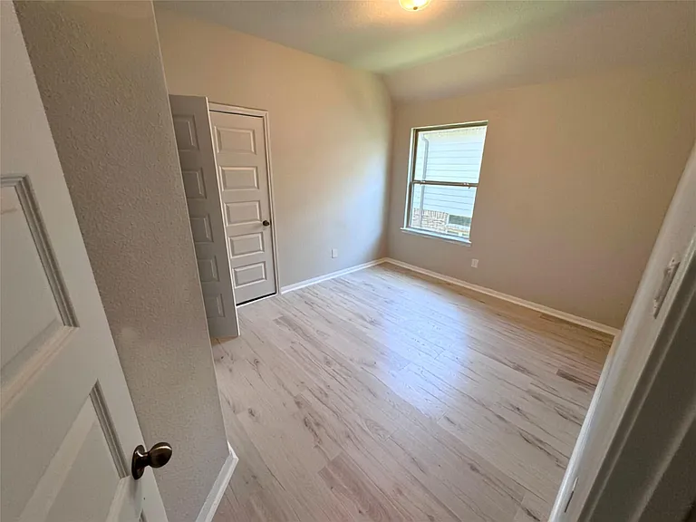120 Wake Valley Ct — Photo 6