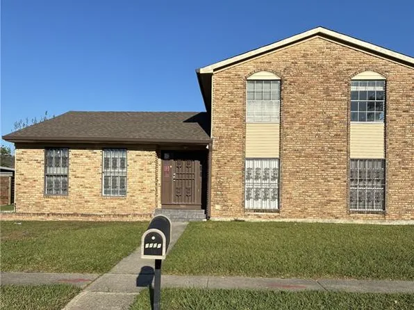7401 Scottsdale Dr, New Orleans, LA 70127