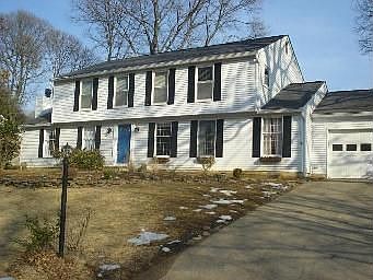 1st image of 627 Bay Hills Dr