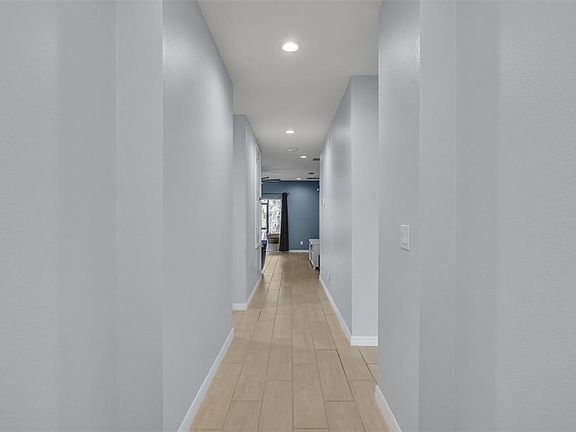 5th image of 1197 Celery Oaks Ln