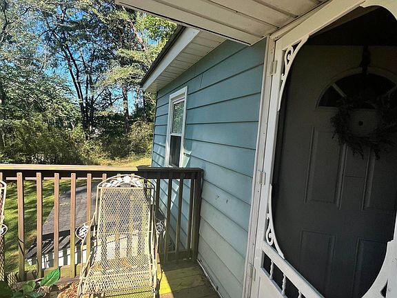 4th image of 1575 Republic Rd