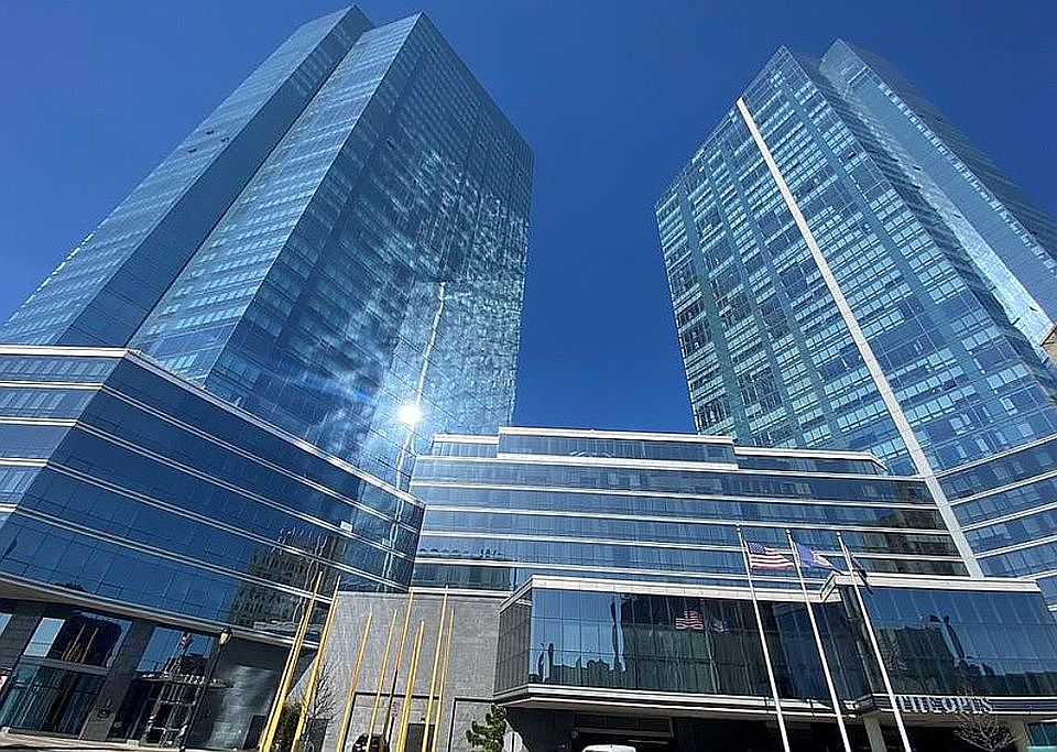 1st image of 1 Renaissance Sq Unit 15C