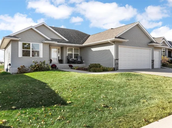 6321 Deer Stone Dr SW, Cedar Rapids, IA 52404