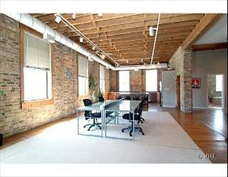 2nd image of 1147 W Ohio St Suite 306