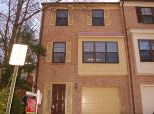 5432 Wycklow Ct, Alexandria, VA 22304
