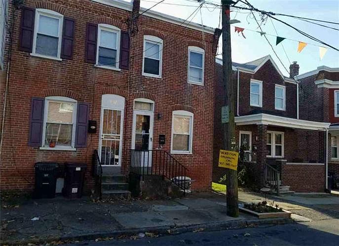 1st image of 1814 W 5th St