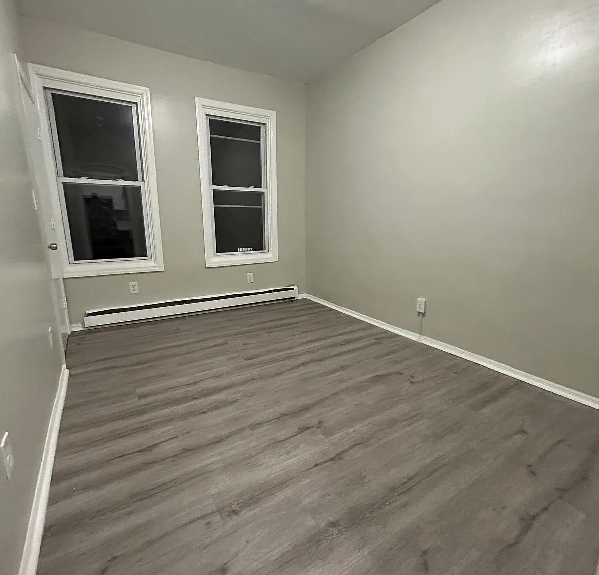2 bed, 700 sqft, $1,800 — Photo 4