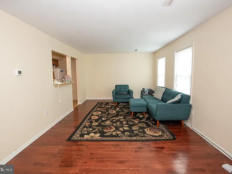 197 Michele Way #2 — Photo 4