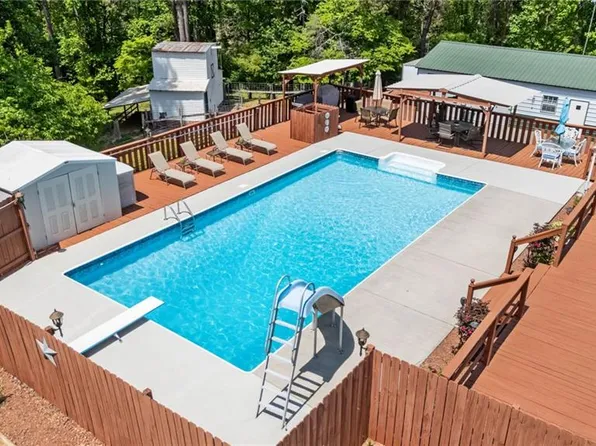 786 Central Rd, Clemmons, NC 27012