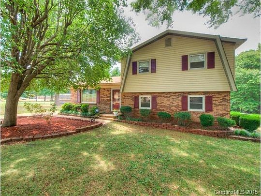 1st image of 4905 Sweetwood Ln