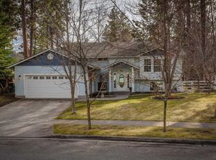 5384 E Woodland Dr, Post Falls, ID 83854