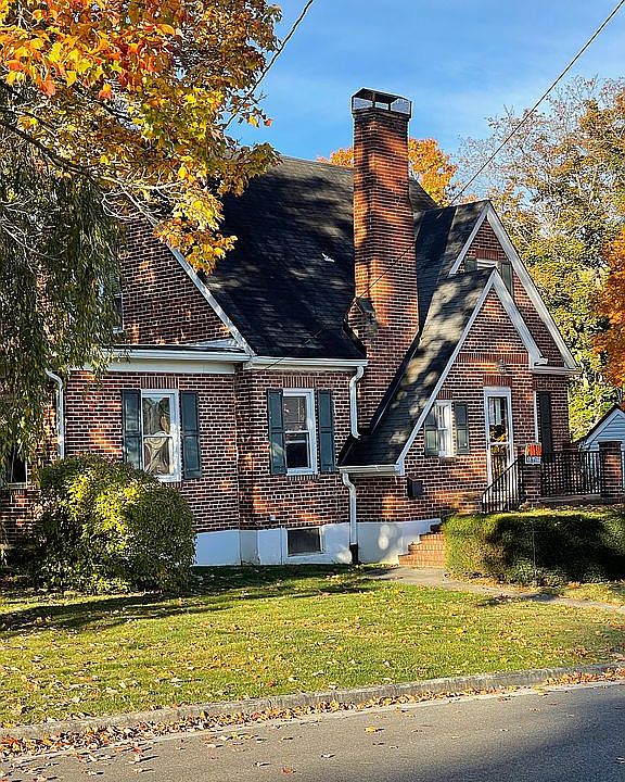 1st image of 755 N 8th St