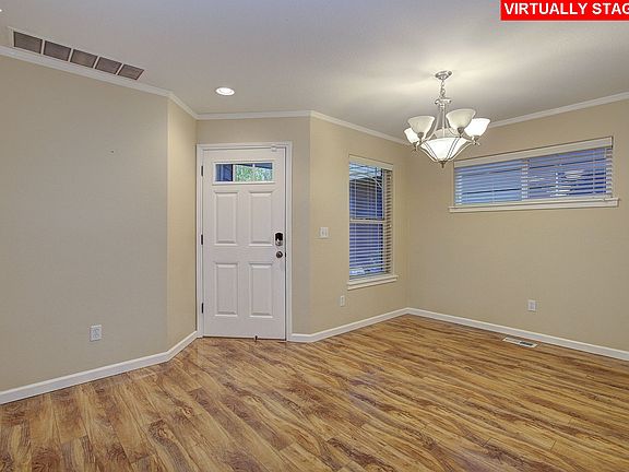 3rd image of 3615 SE 191st Ave
