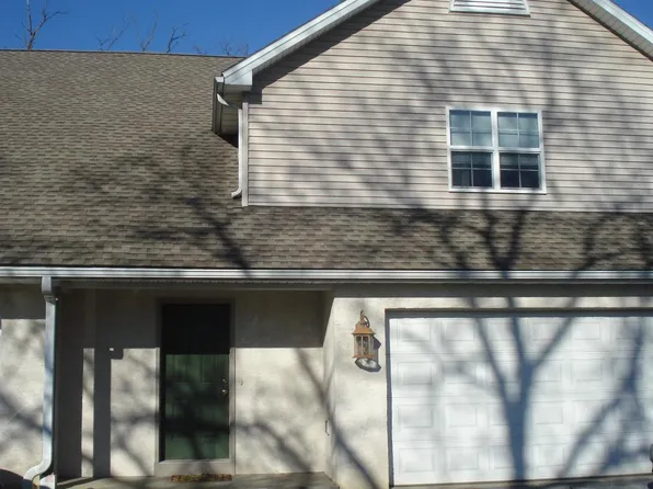 101 Mitric Ln, Lititz, PA 17601