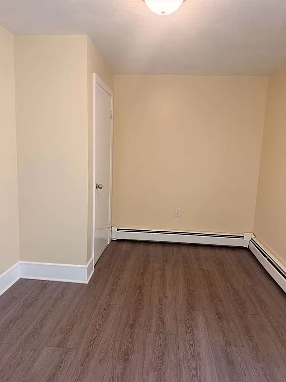 Building Photo - 12 Webster Ct #2