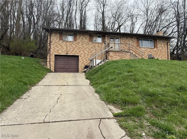 107 Legion Dr, Mingo Junction, OH 43938