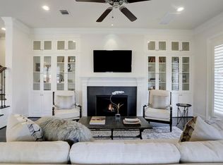 8717 Oak Kolbe Ln, Houston, TX 77080