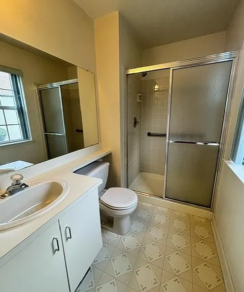 1943 Willings Ln — Photo 8