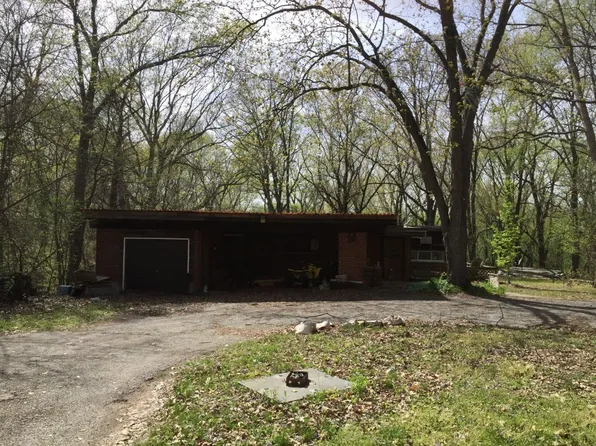 5963 Waldmire Rd, Rochester, IL 62563