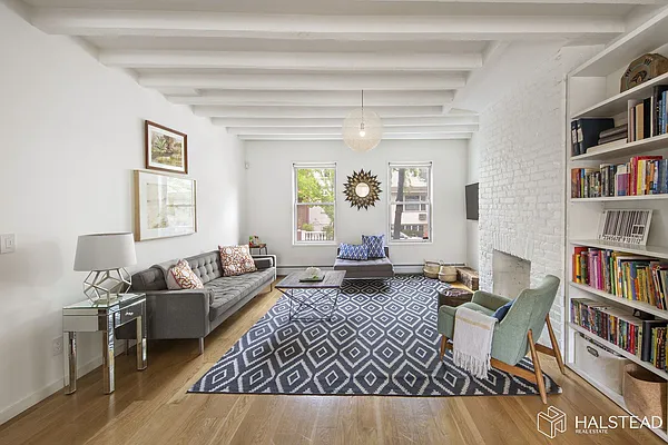 Rented by Halstead Real Estate | media 27