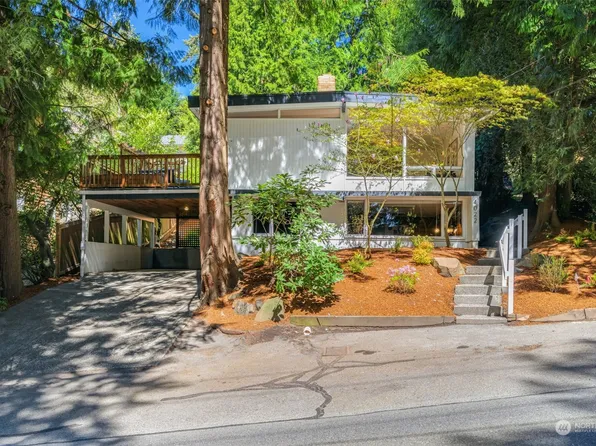 4022 NE 110th Street, Seattle, WA 98125